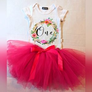 Toddler Girls "One" Onesie And Tutu Set Size 12 Months